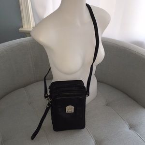 Men’s  Black Leather TUMI 5 pocket Satchel